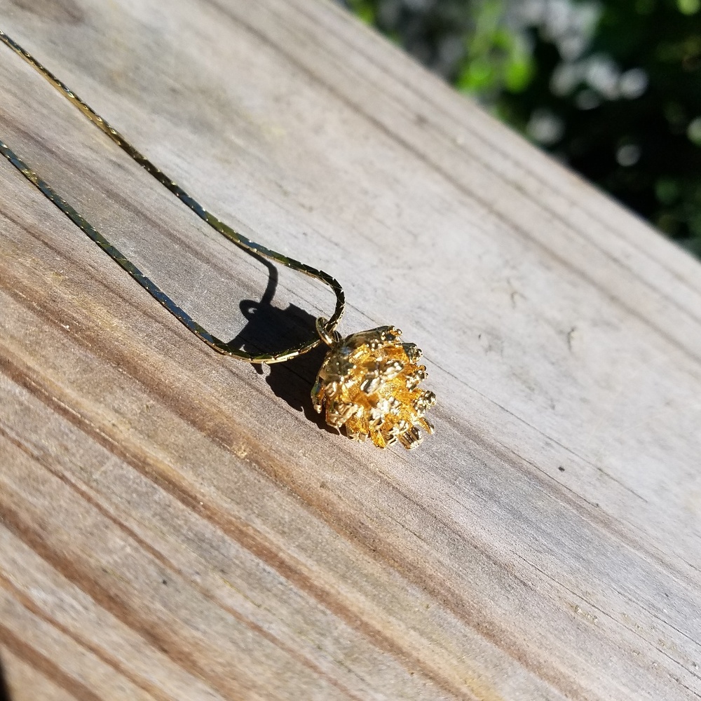 Gold plated pinecone with 17" gold plated chain